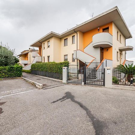 Ca' Mastro Bright Flat With Parking Daire Tavullia Dış mekan fotoğraf