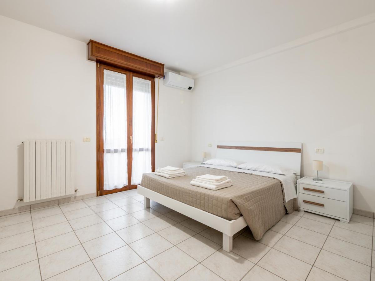Ca' Mastro Bright Flat With Parking Daire Tavullia Dış mekan fotoğraf