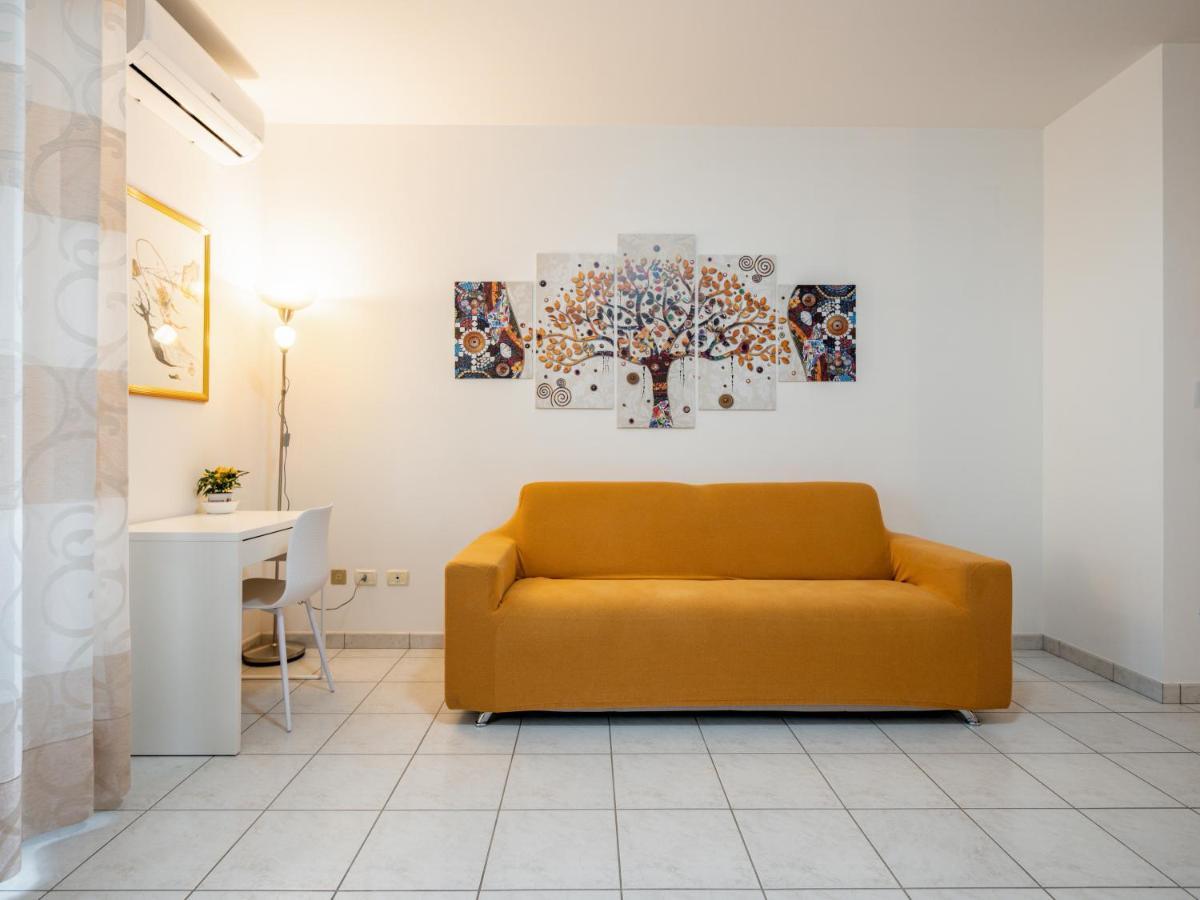 Ca' Mastro Bright Flat With Parking Daire Tavullia Dış mekan fotoğraf